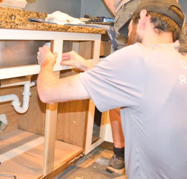 kitchen cabinet refacing process